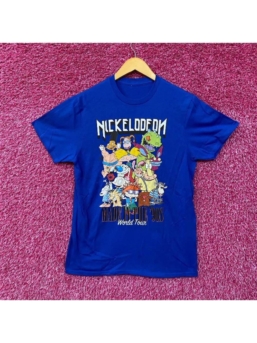 Nickelodeon Made In The 90's World Tour T-Shirt Small